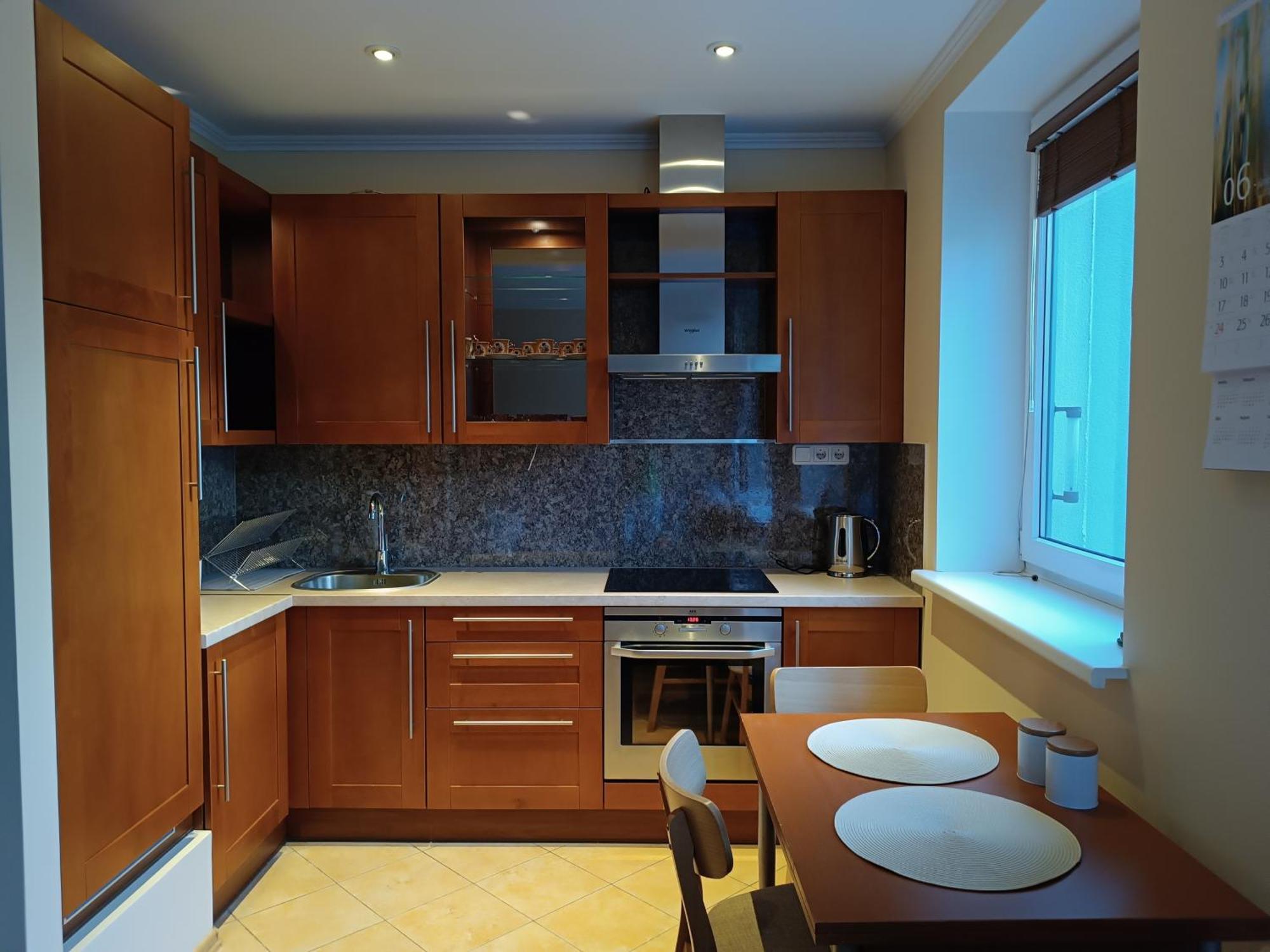 Quiet Dzelzavas Street Apartment リガ エクステリア 写真