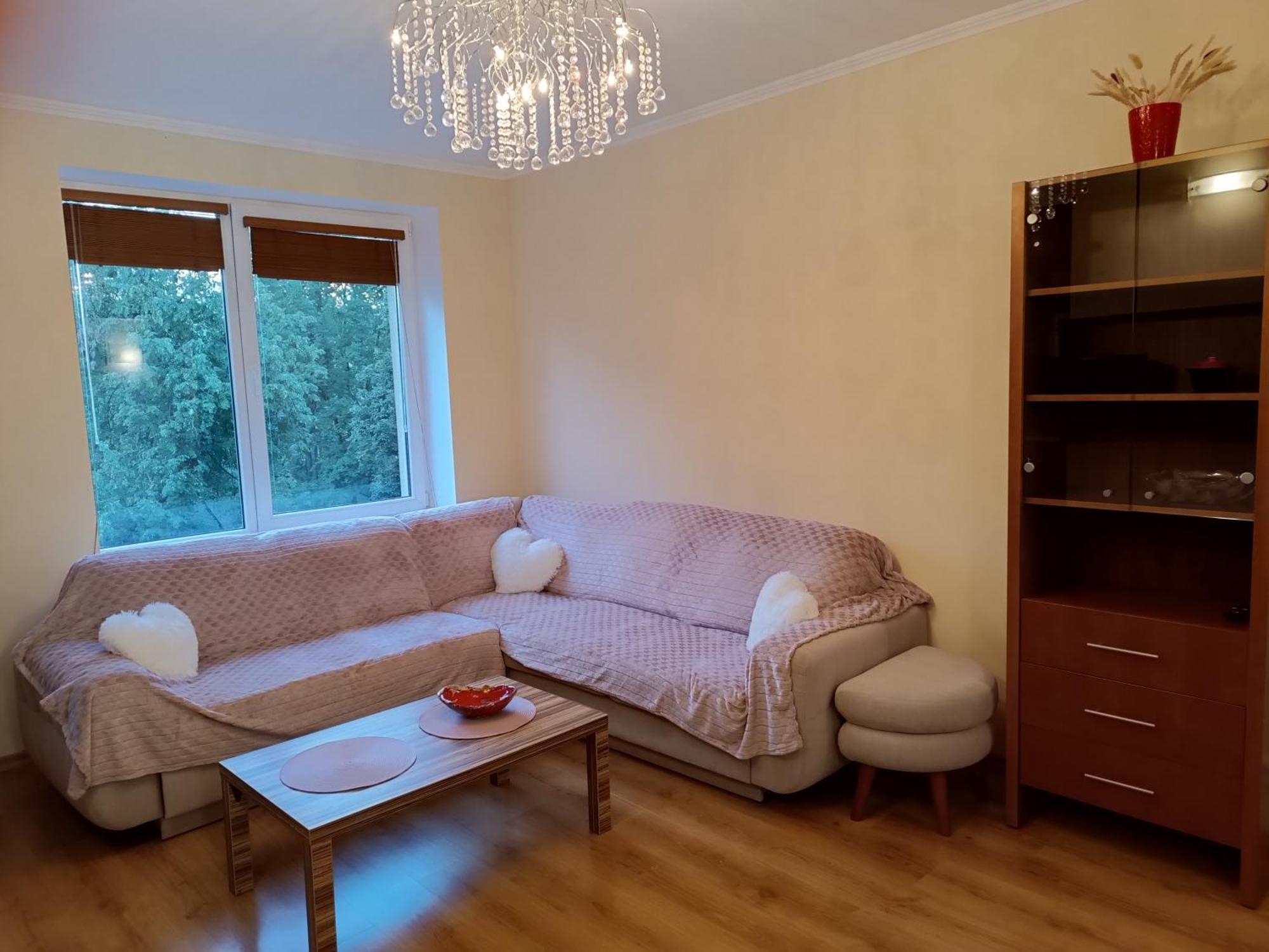 Quiet Dzelzavas Street Apartment リガ エクステリア 写真